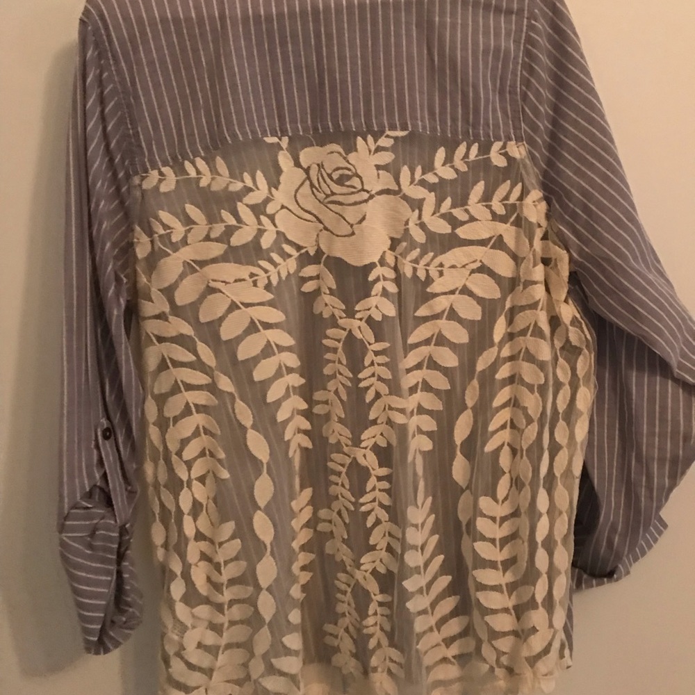 Women denim & lace button down